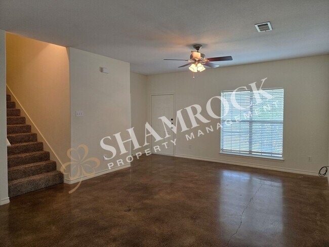 Foto del edificio - Chambers Creek Condos