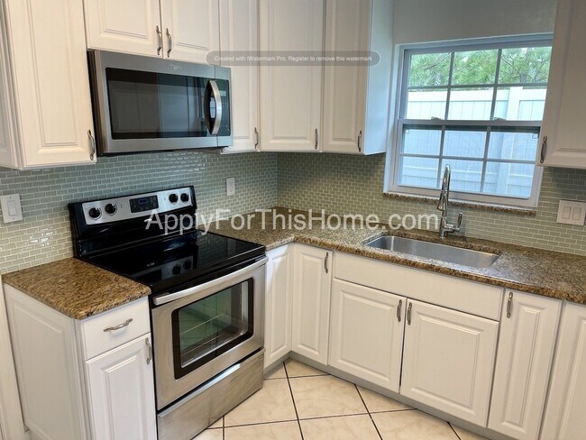 Foto del edificio - Single Family Home in Seminole