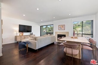 Building Photo - 2018 Griffith Park Blvd