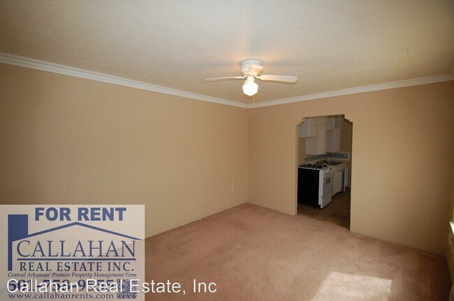 Building Photo - 2 br, 1 bath House - 625 West 35th St.