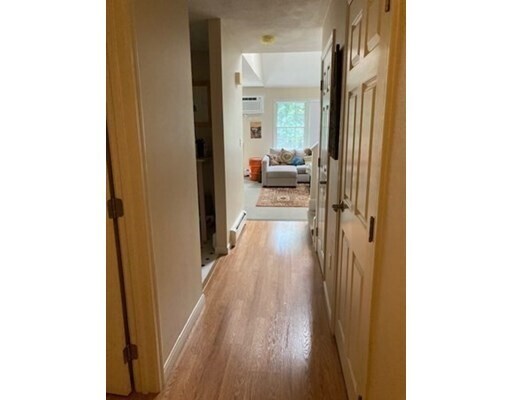 Building Photo - 305 Manor Terrace