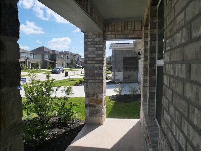 Building Photo - 1511 Copelabd Dr