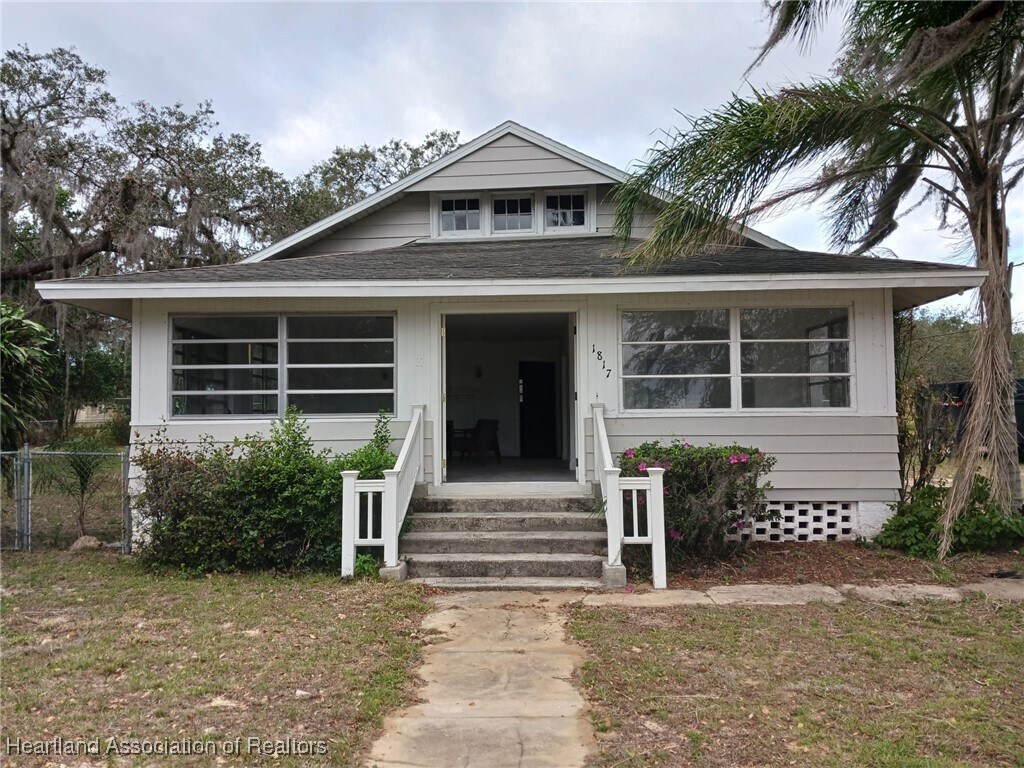Foto principal - 1817 Pasadena Ave