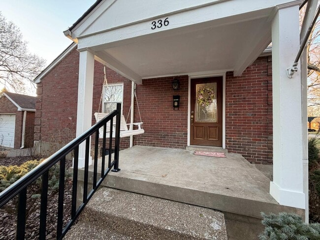 Photo - 336 Monohan Dr House