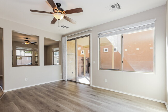 Building Photo - 2918 S Anderson Ln