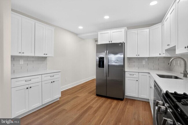 Foto del edificio - 344 Grove St