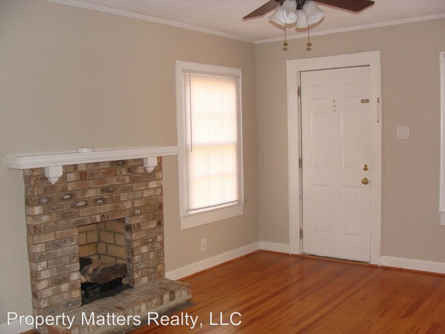 Building Photo - 2 br, 1 bath House - 504 S. Main Street