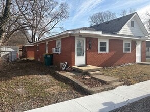 Building Photo - 803 Hurricane St