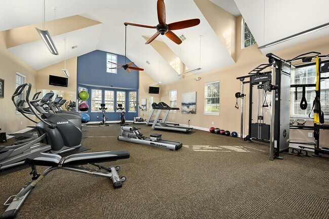 Gimnasio - Hunter's Pointe Apartments