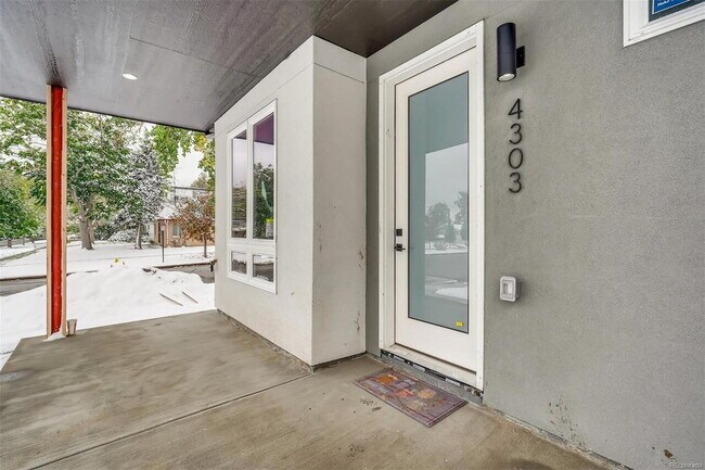 Building Photo - Spacious and Elegant 4-Bedroom Home in the Highlands w/ 3rd Floor Balcony!