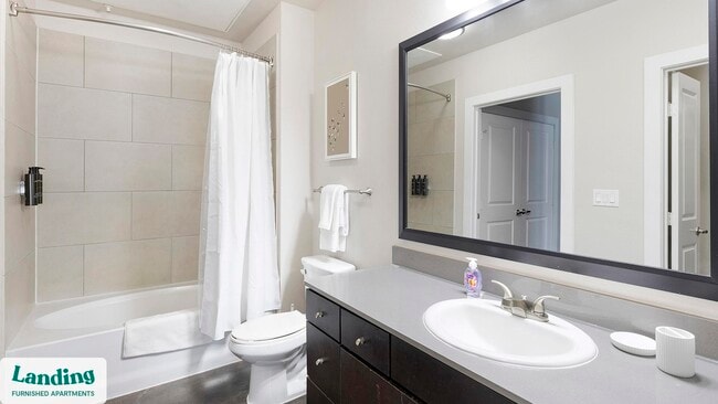 Building Photo - 3501 Ross Ave