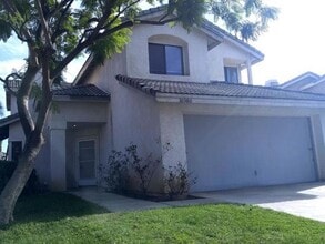 Building Photo - 10380 Crossing Green Cir