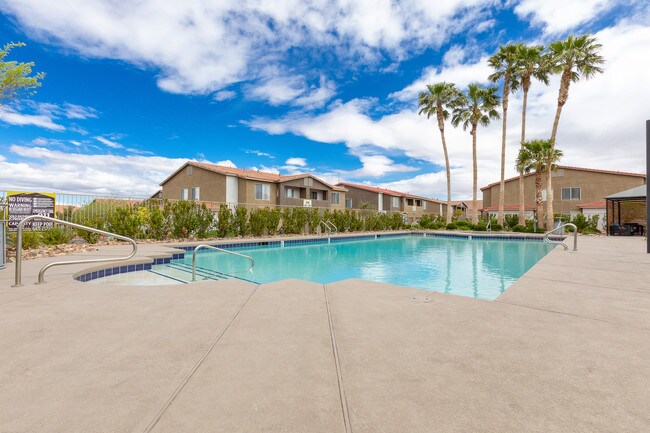 Building Photo - The Townhomes at Horizon Ridge