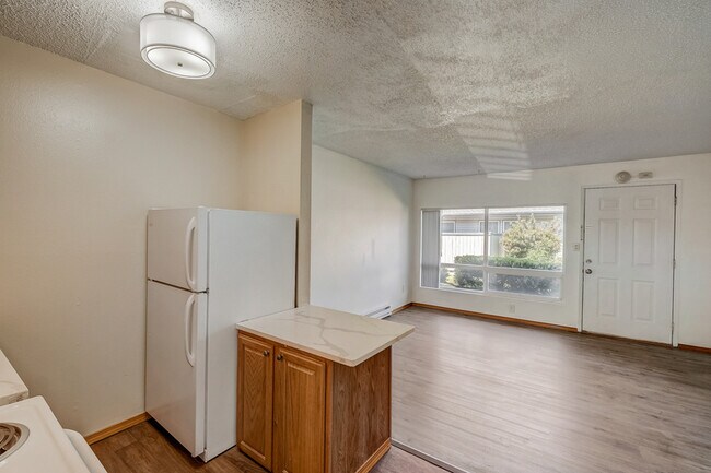Foto del edificio - 5820 SW Erickson Ave