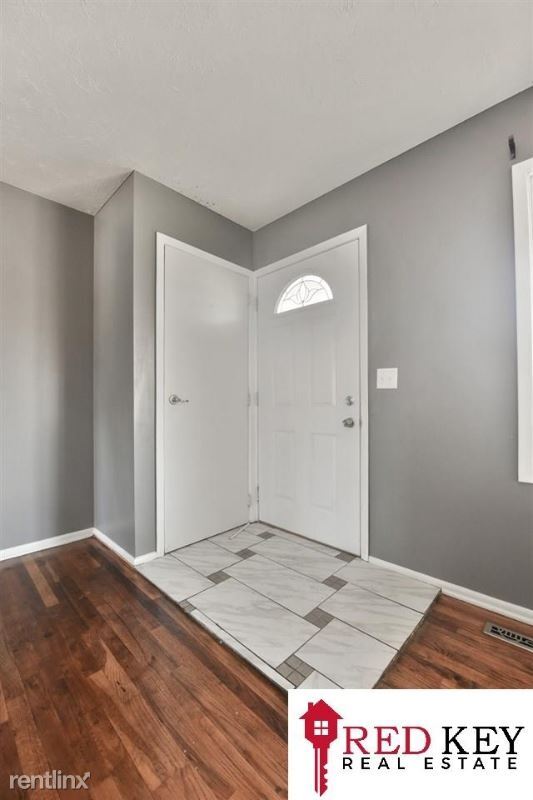 Building Photo - 3 br, 2.5 bath House - 3711 S 126th Ave
