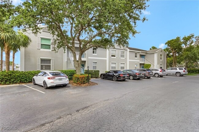 Foto del edificio - 12131 Summergate Cir