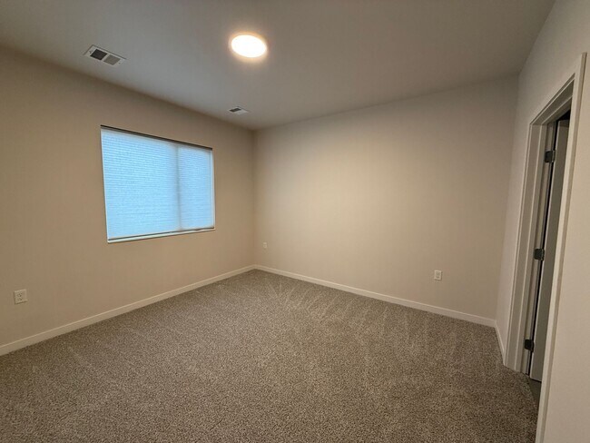 Foto del edificio - Northern Point Apartments