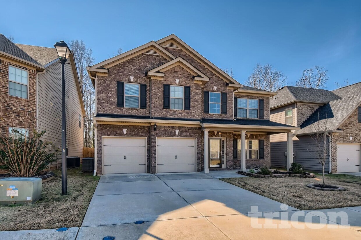 Foto del edificio - 1562 Pressley Ln