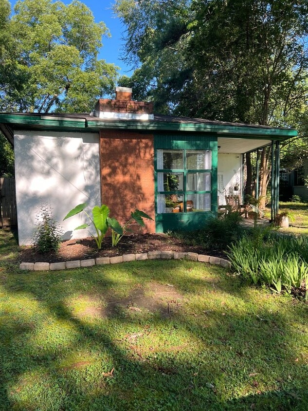 Foto principal - 511 Hudson Terrace