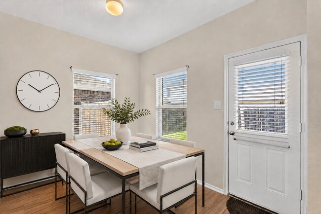 Building Photo - 1702 Wild Rye Cir