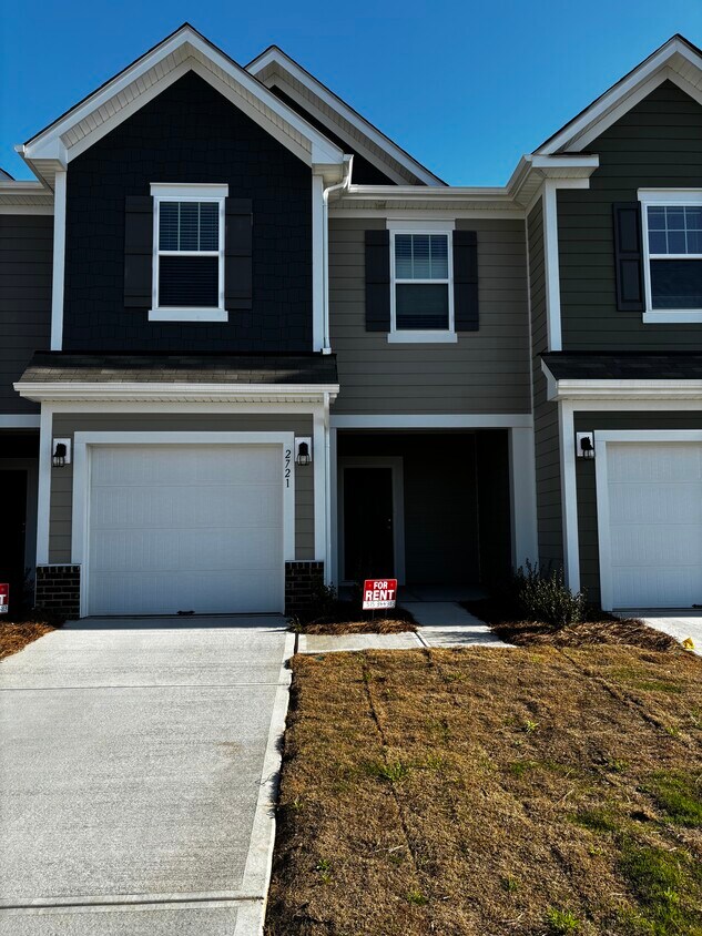 Foto principal - 2721 Yeager Dr NW