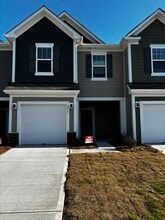 Building Photo - 2721 Yeager Dr NW
