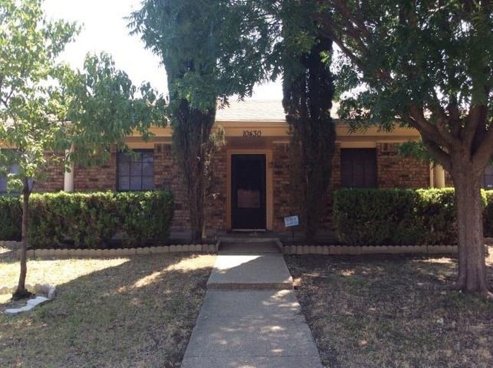 Building Photo - 10430 Black Walnut DR
