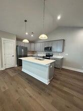 Building Photo - 136 Brawley Villas Pl