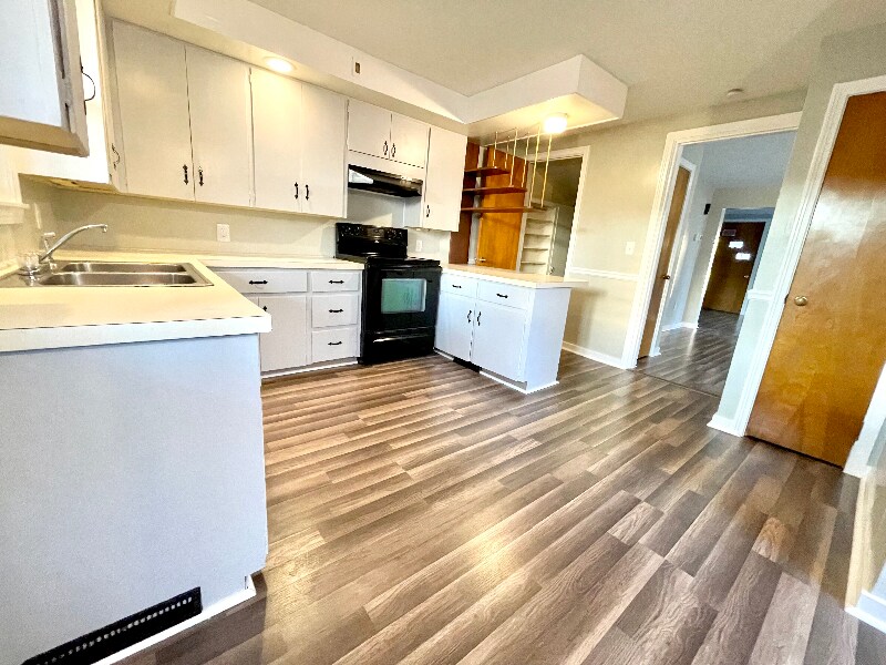 107 Mechanic St Unit 107, Canastota, NY 13032 Room for Rent in