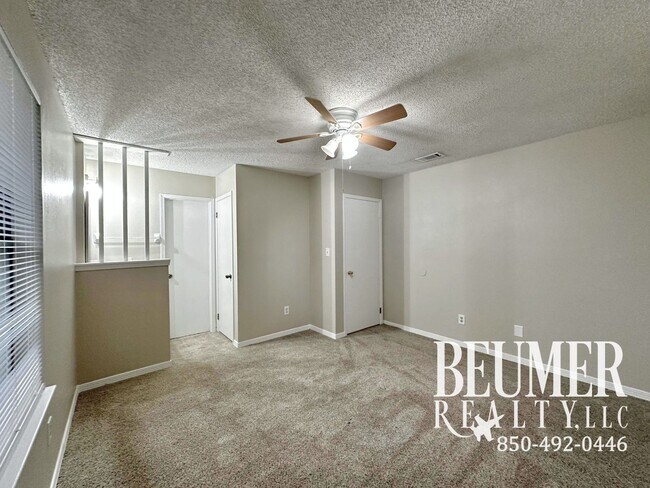 Foto del edificio - 2292 Sparrow Ln