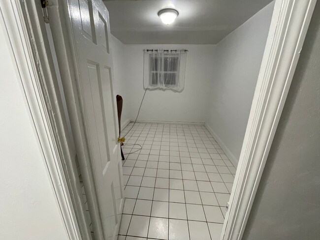 Foto del edificio - 34-03 92nd St