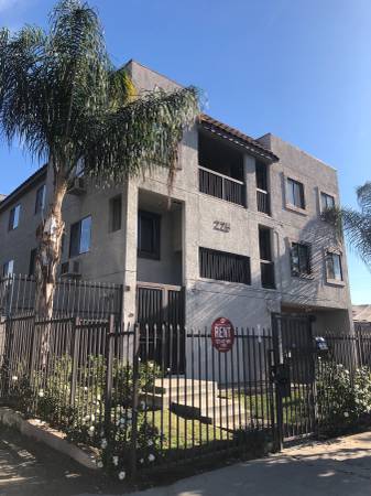 Primary Photo - 225 N Avenue 53