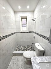 Building Photo - 387 E 96th St