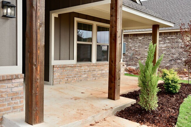 Foto del edificio - Brand New Home Shawnee OK