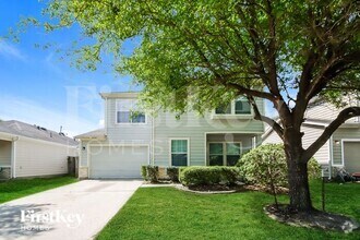Building Photo - 923 Grand Plains Dr