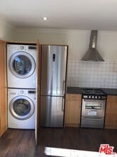 Building Photo - 1333 S Ogden Dr