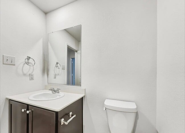 Building Photo - 10543 Sewell Cir