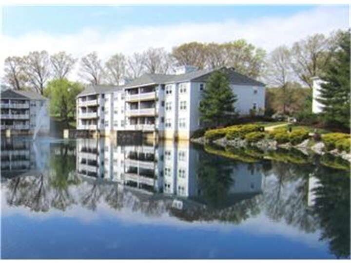 Primary Photo - 1906 Waters Edge Dr
