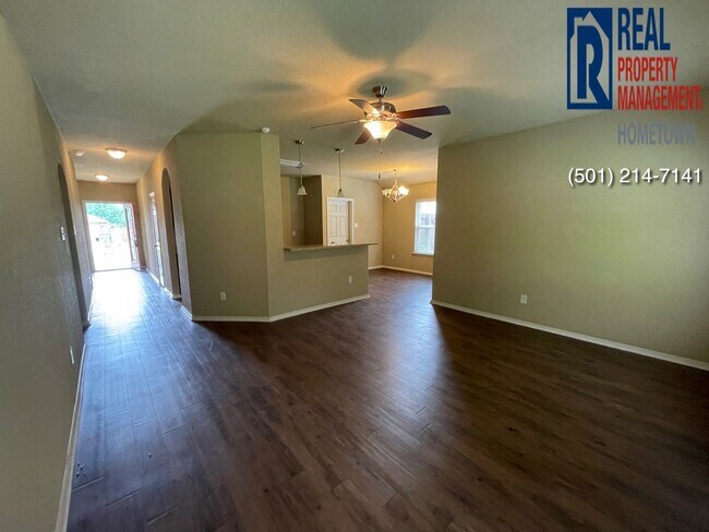 Foto del edificio - 2064 Fern Valley Dr