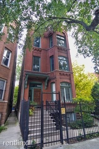 Primary Photo - 3 br, 2 bath Condo - 1945 W Evergreen Ave