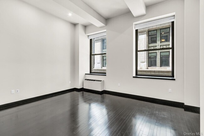 Foto del edificio - 18-20 Pine St