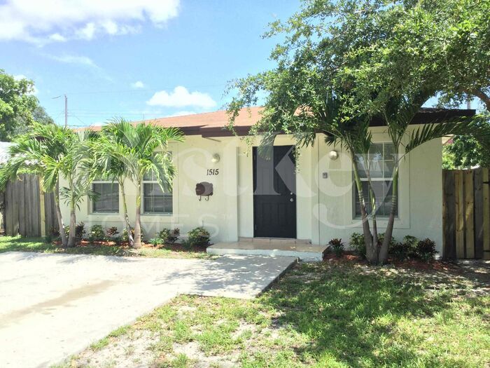 1515 Northeast 181st Street - House Rental In North Miami Beach, Fl 