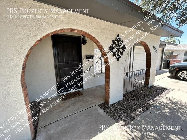 Foto del edificio - 6926 E Windsor Ave