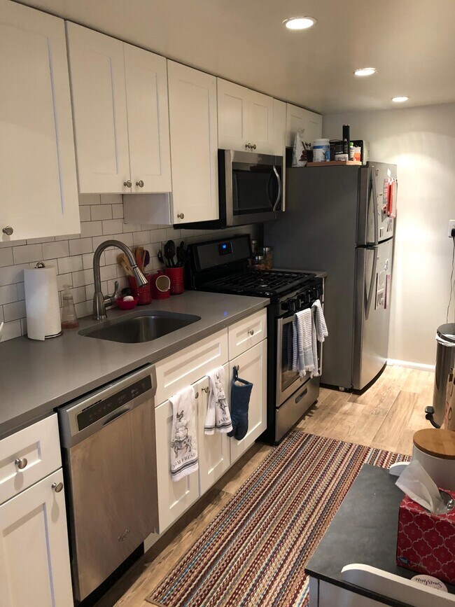 Foto del edificio - 870 N 28th St