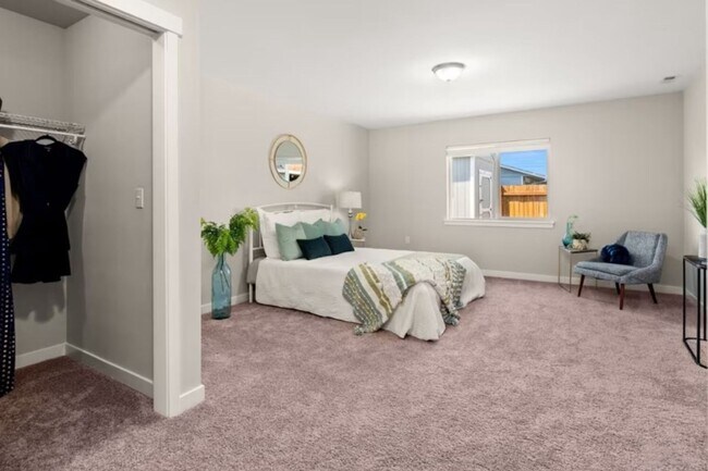 Foto del edificio - 6638 S Warner St