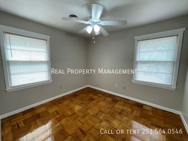 Foto del edificio - Grayton Dr. 36608