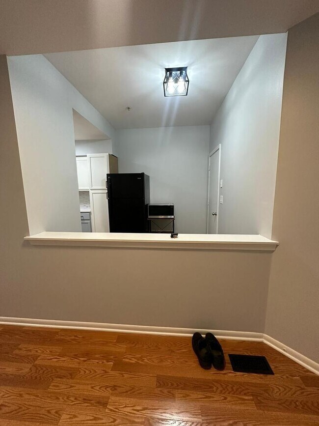Foto del edificio - 1133 Cambria Ln N