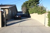 Foto principal - 12205 Oxnard St