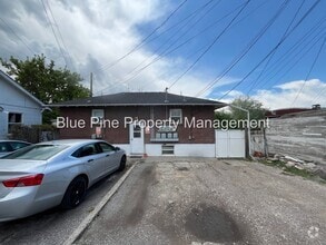 Building Photo - 1414 N Garfield Ave