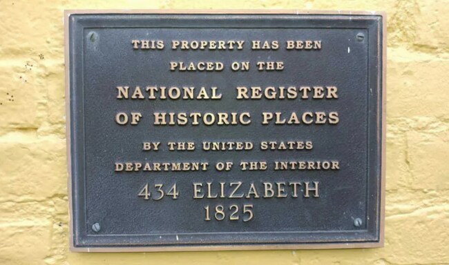 Foto del edificio - 434 Elizabeth St